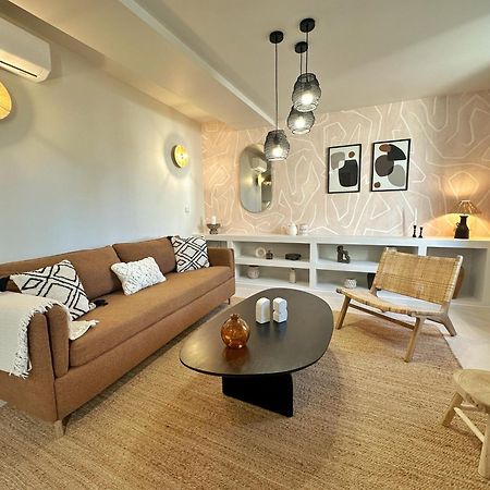 La Maison Cavet 5 Appartements De Standing Au Coeur Du Village 滨海萨纳里 外观 照片
