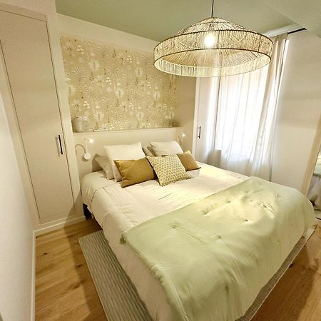 La Maison Cavet 5 Appartements De Standing Au Coeur Du Village 滨海萨纳里 外观 照片