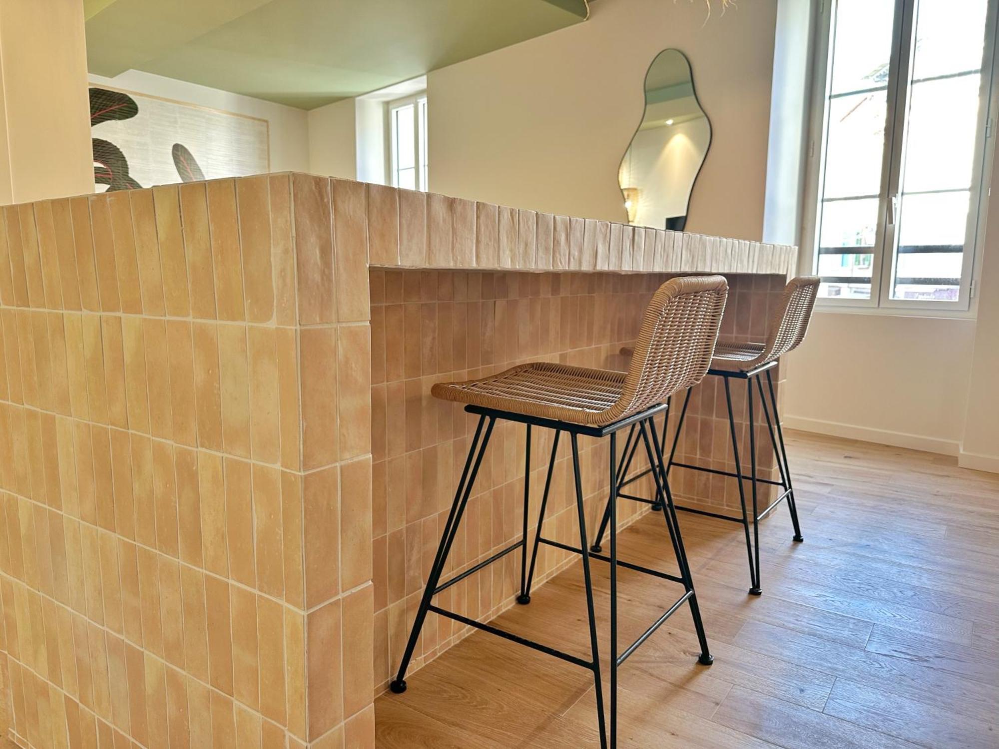 La Maison Cavet 5 Appartements De Standing Au Coeur Du Village 滨海萨纳里 外观 照片