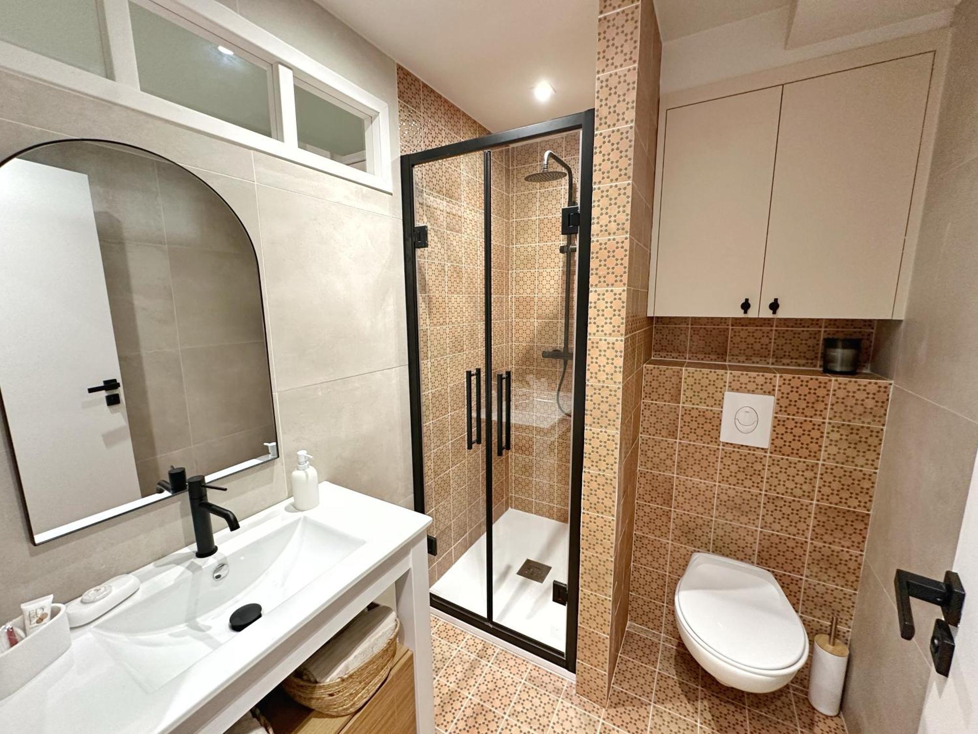 La Maison Cavet 5 Appartements De Standing Au Coeur Du Village 滨海萨纳里 外观 照片